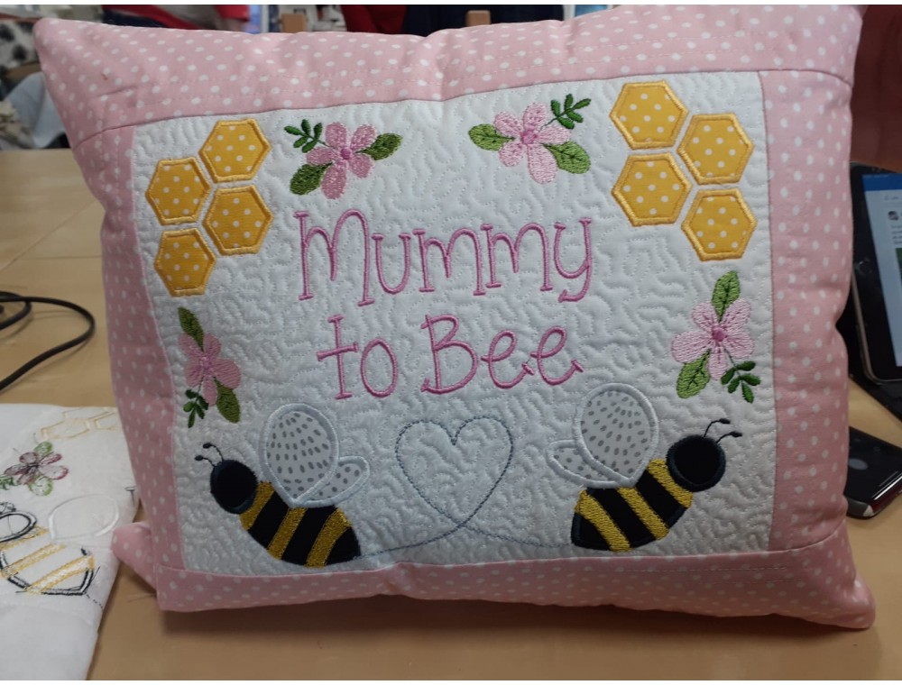 Mummy to Bee
