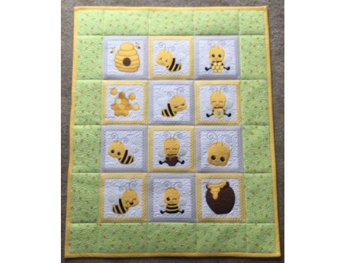 Busy bees Baby Quilt/Mat