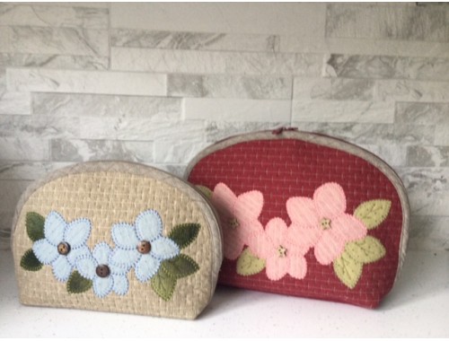 Blanket stitch curved bag  Blanket stitch curved bag
