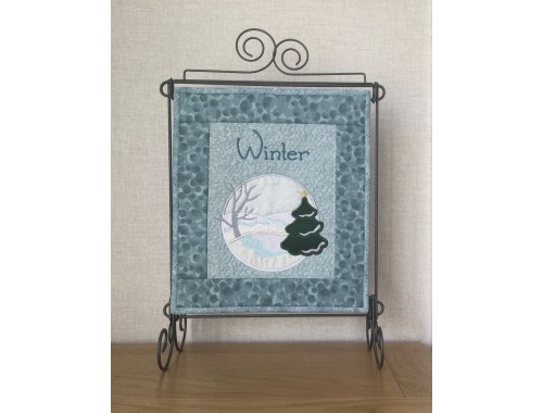 Winter mini quilt